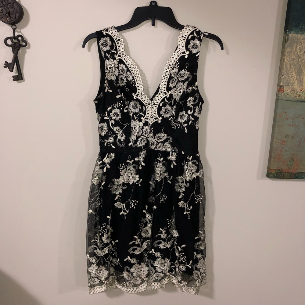 short black white lace formal dress
